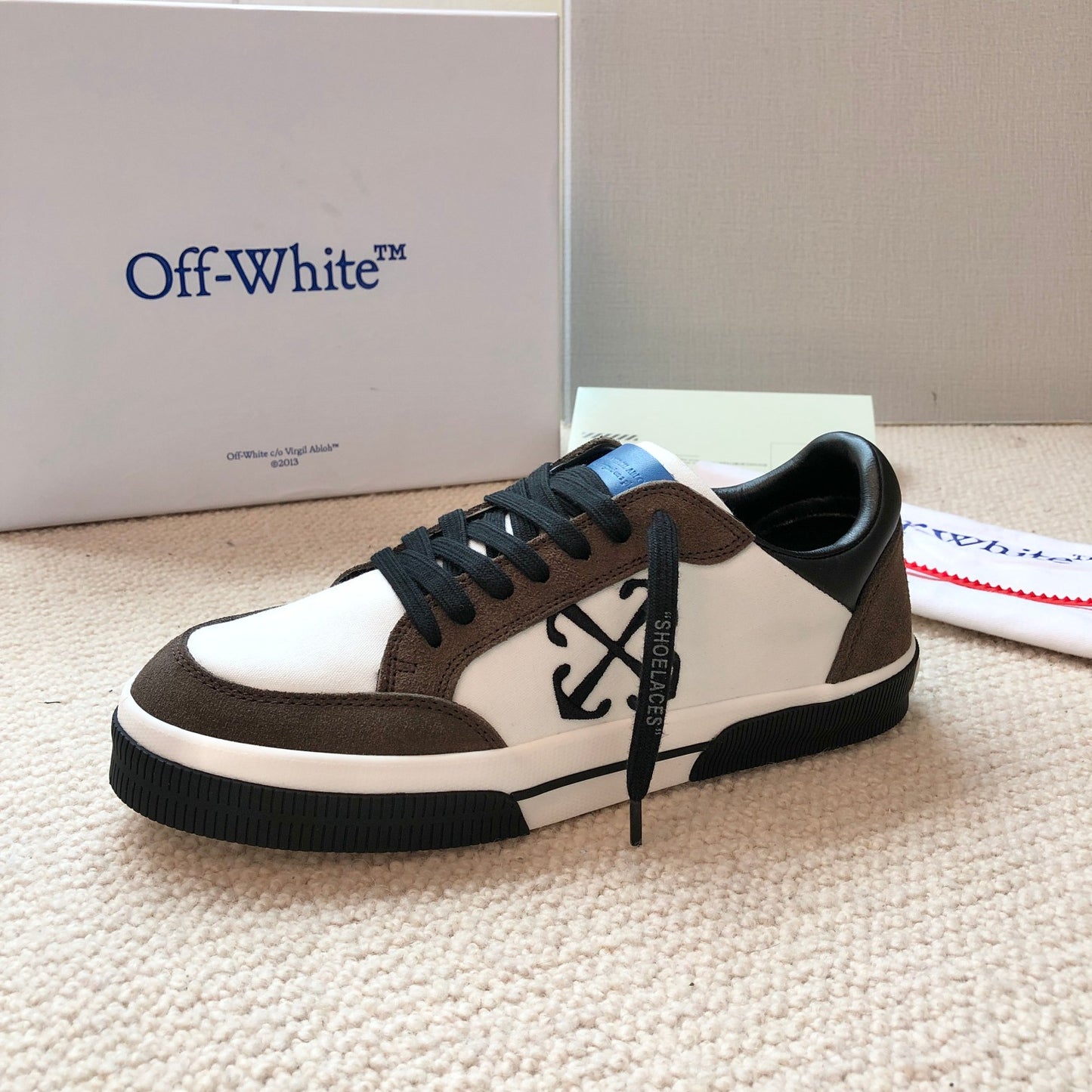 Off-white New Classic casual shoes