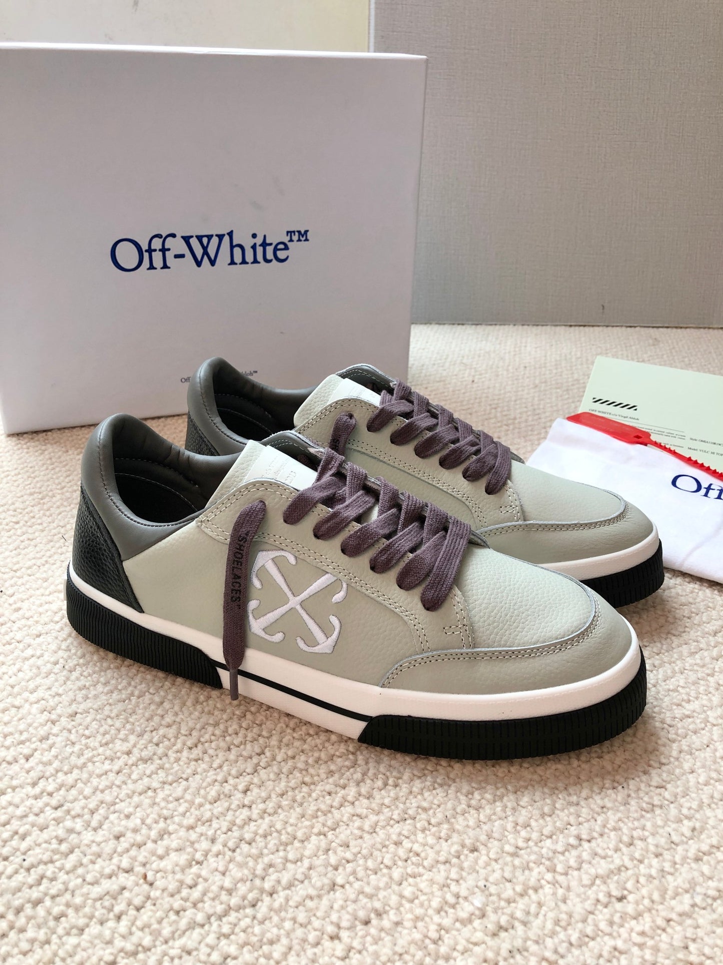 Off-white New Classic casual shoes