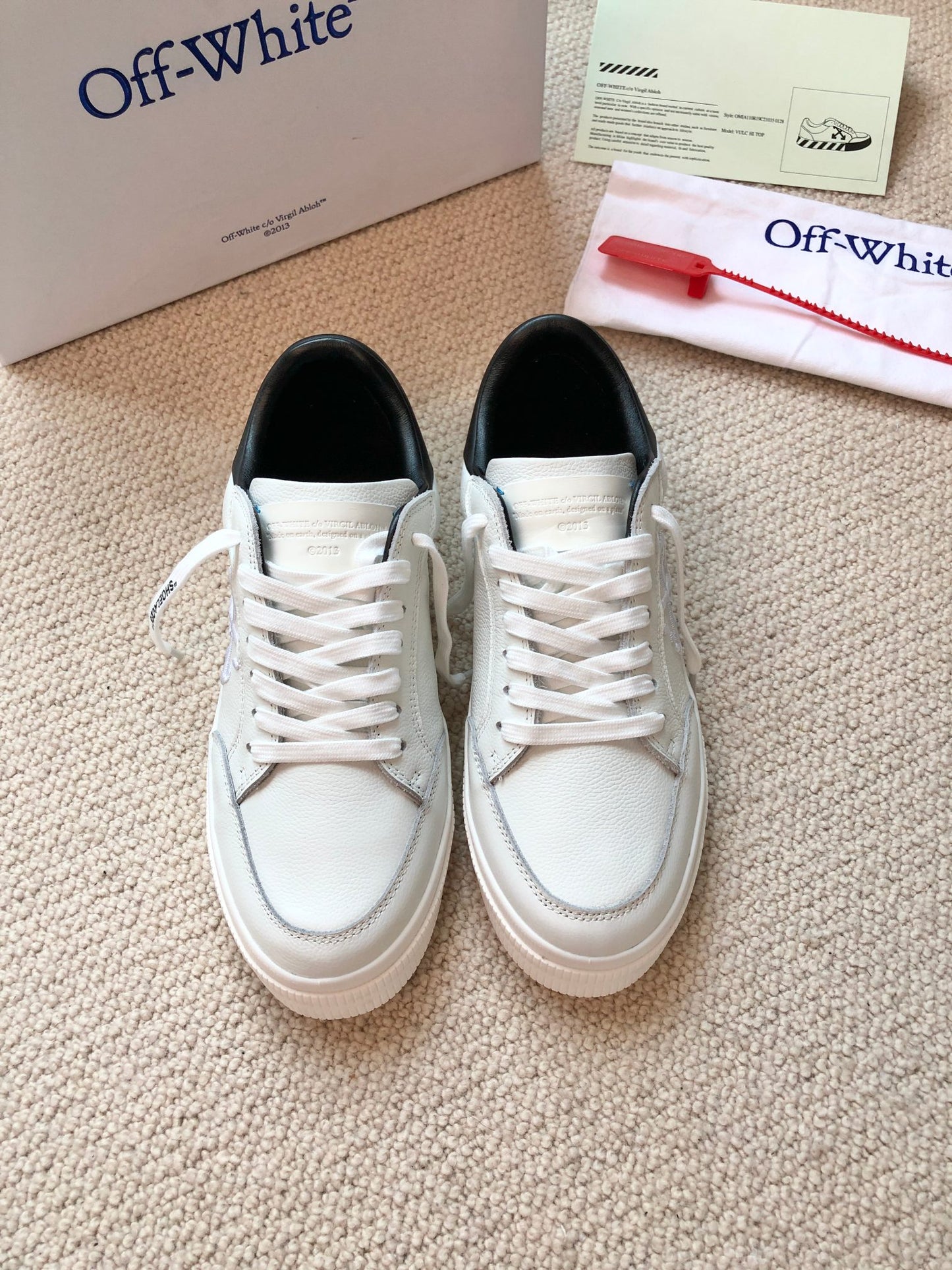 Off-white New Classic casual shoes