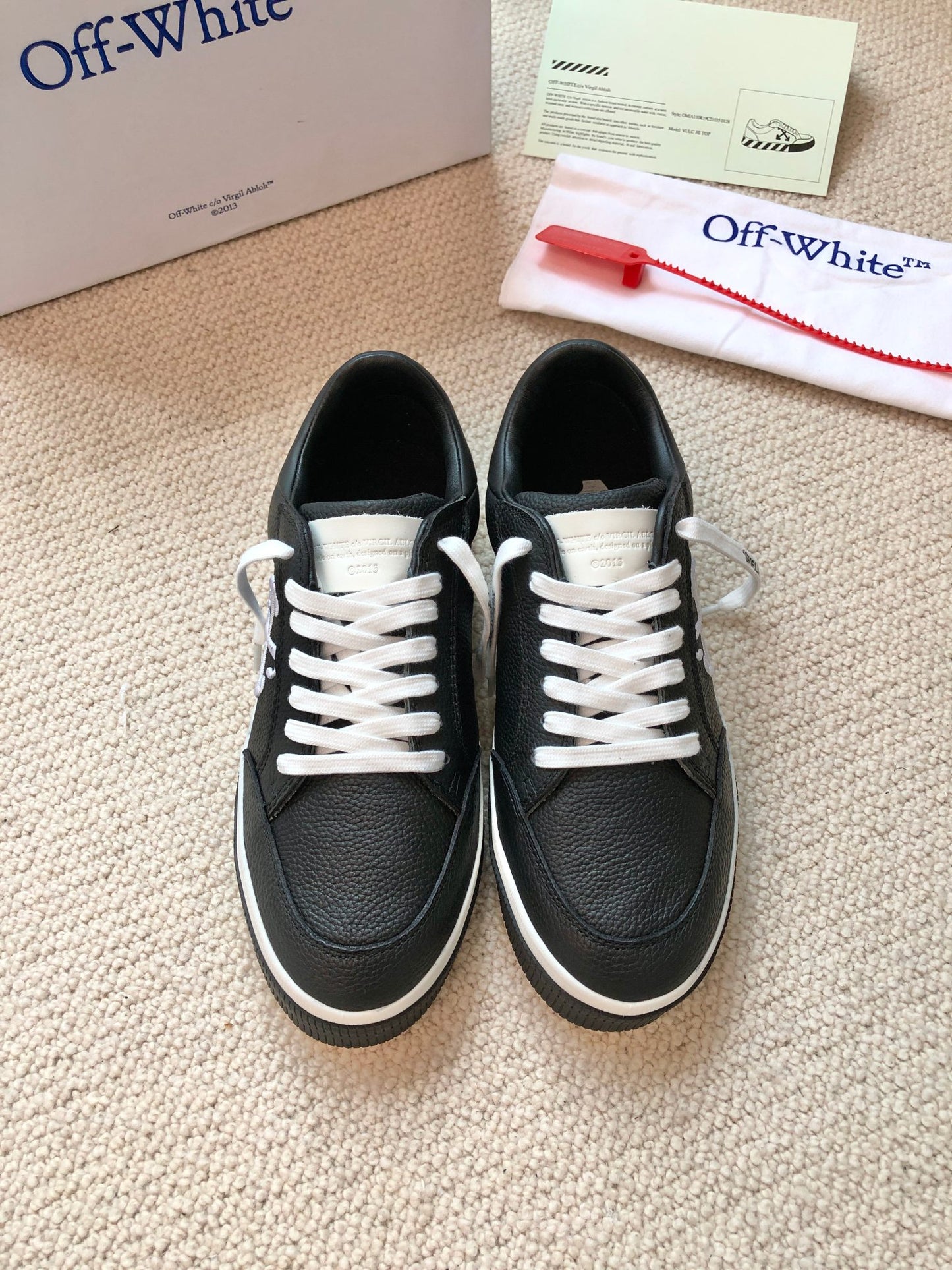 Off-white  New Classic Casual Shoes