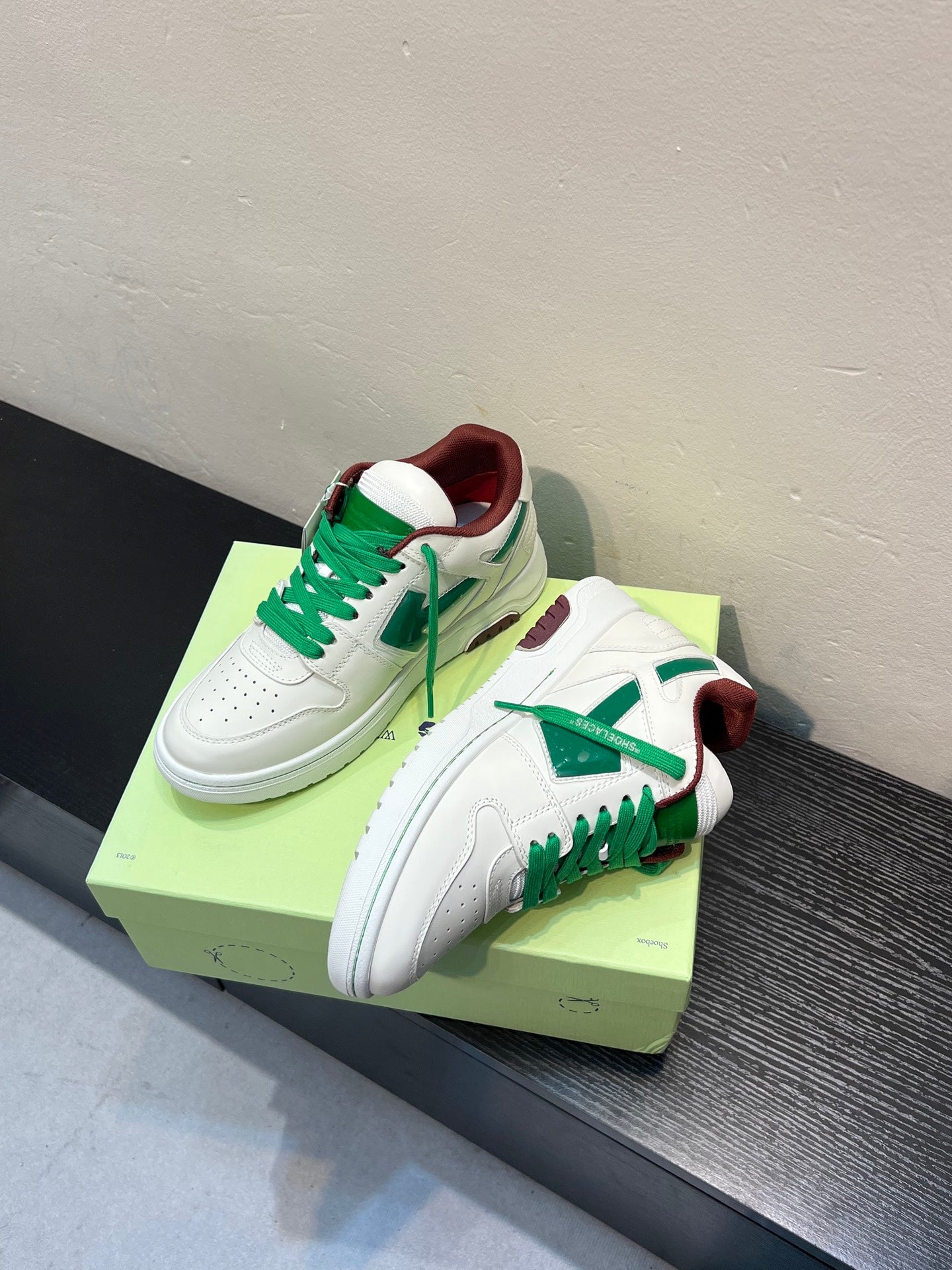 Off  Matching sneakers for couples