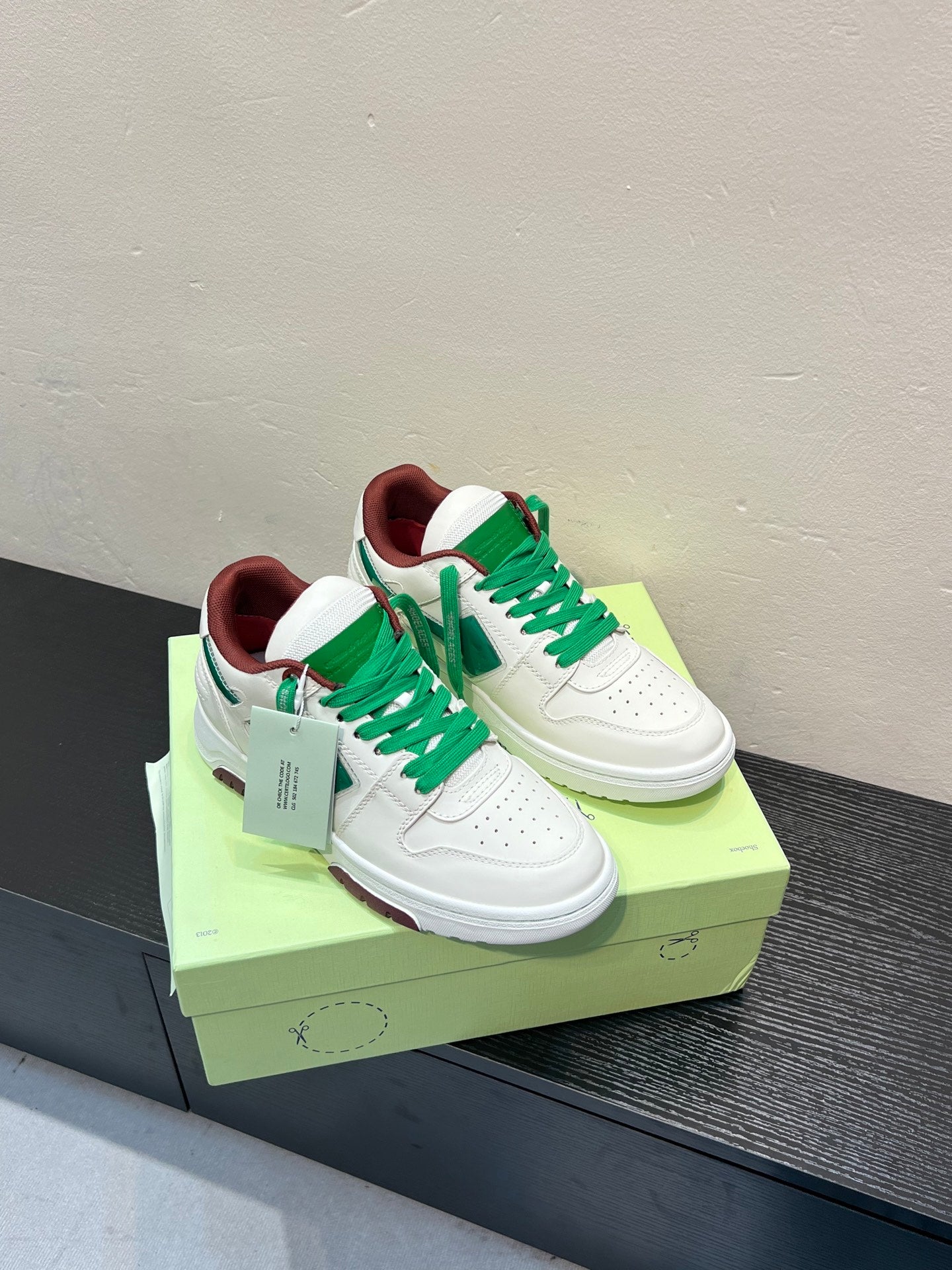 Off  Matching sneakers for couples