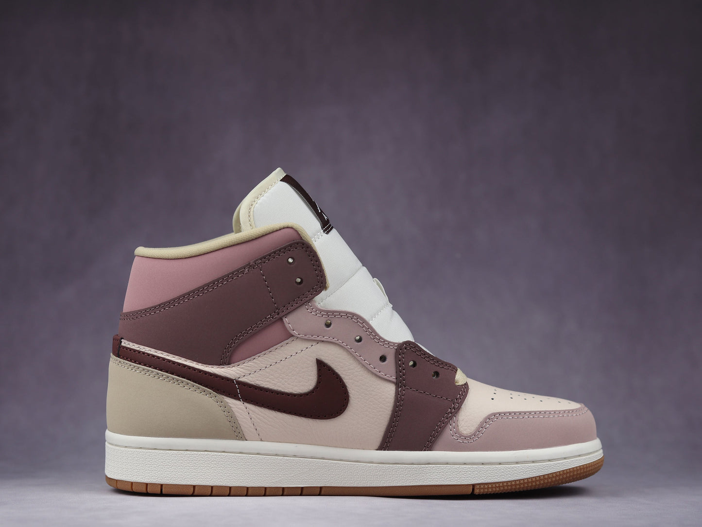 Air Jordan 1 Mid Women's Sneakers