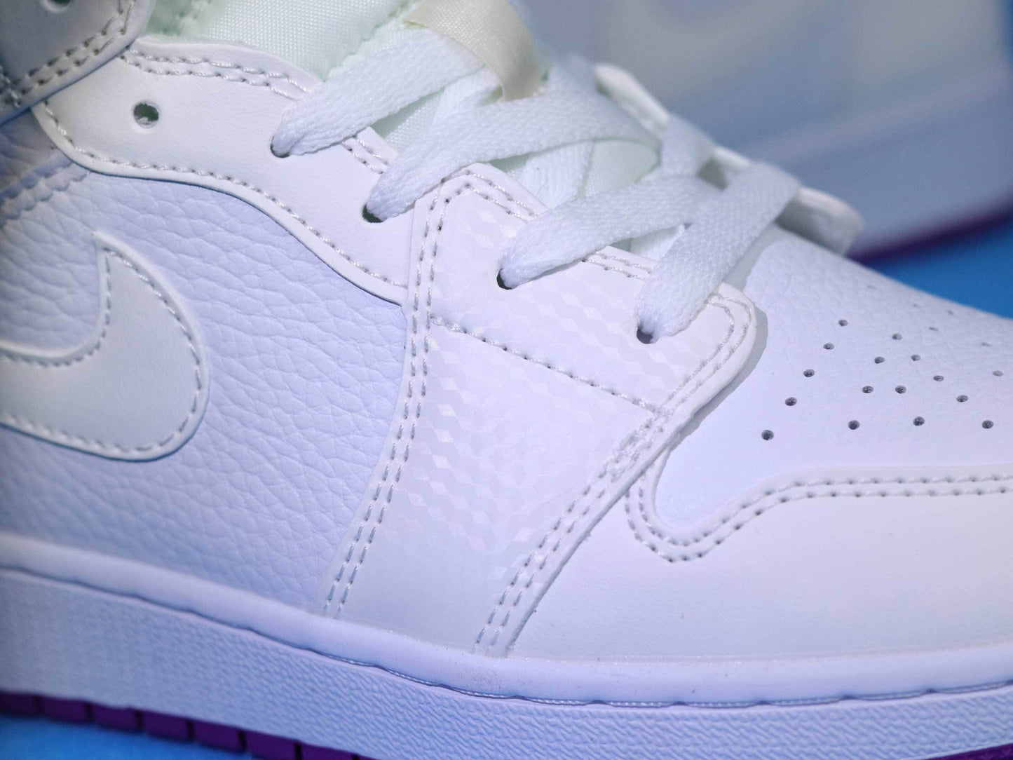 Air Jordan 1 Mid Women's Sneakers