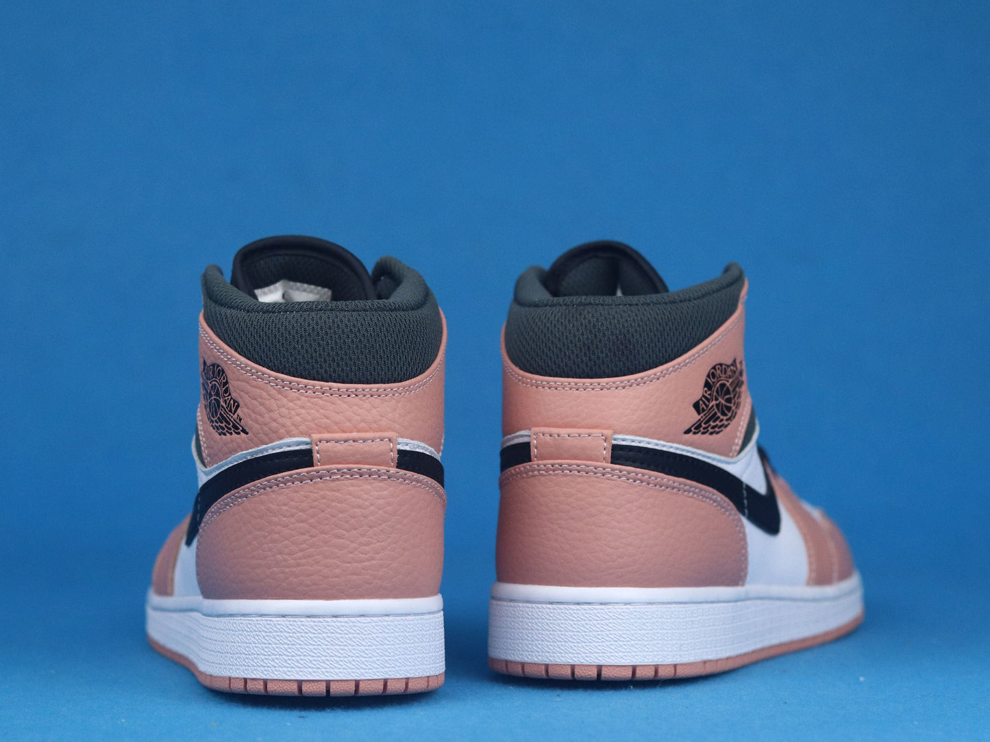 Air Jordan 1 Mid Women's Sneakers