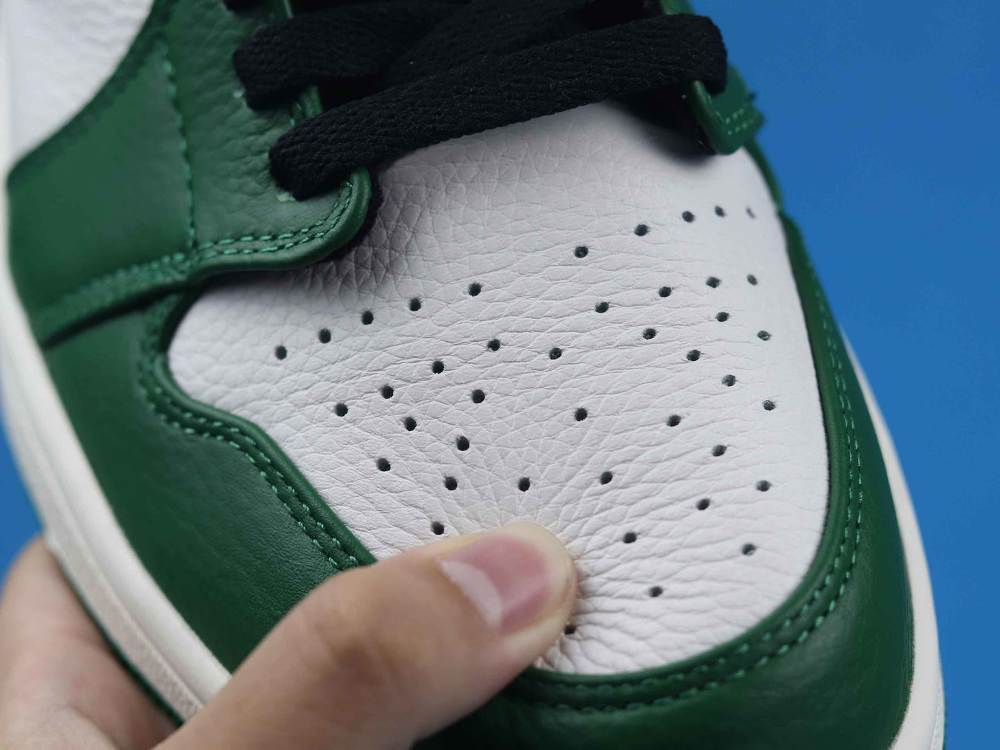 Air Jordan 1 Mid Men's Sneakers