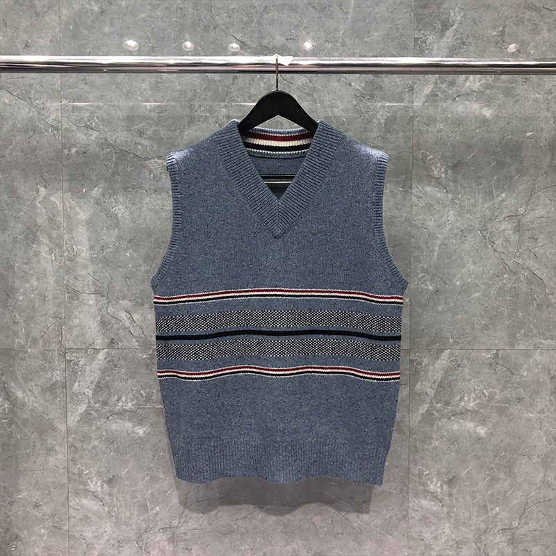 Thom BrowneUnisex Classic V-Neck Wool Knitted Vest with 4-Bar Sleeve Detail