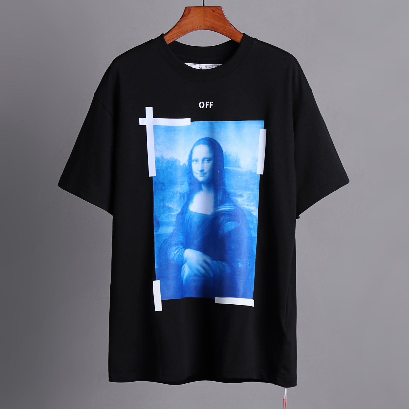 OFF-WHITEArrow Sign T-Shirt - Tri-Color Collection