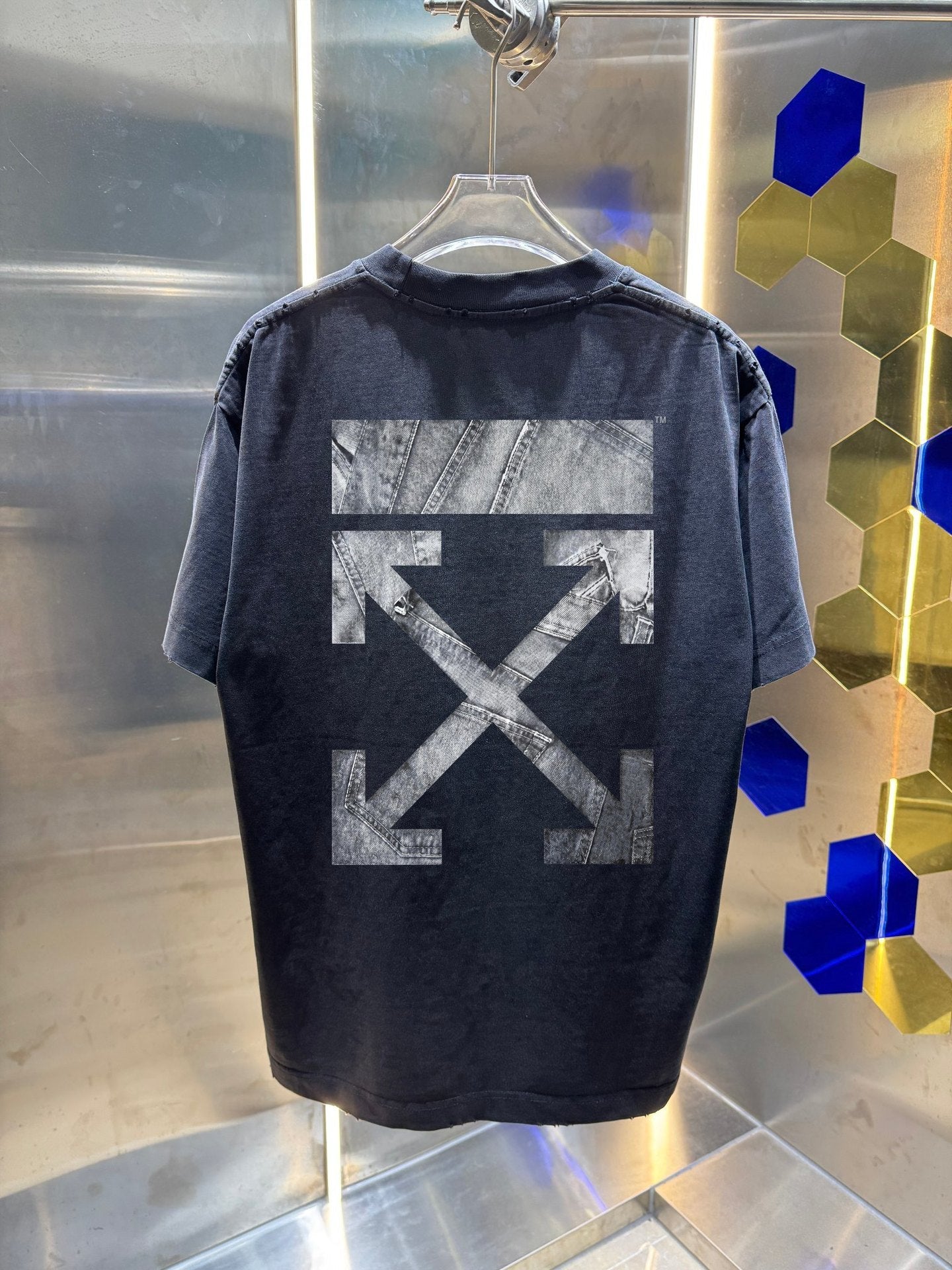 OFF-WHITE Distressed graphic T-shirt