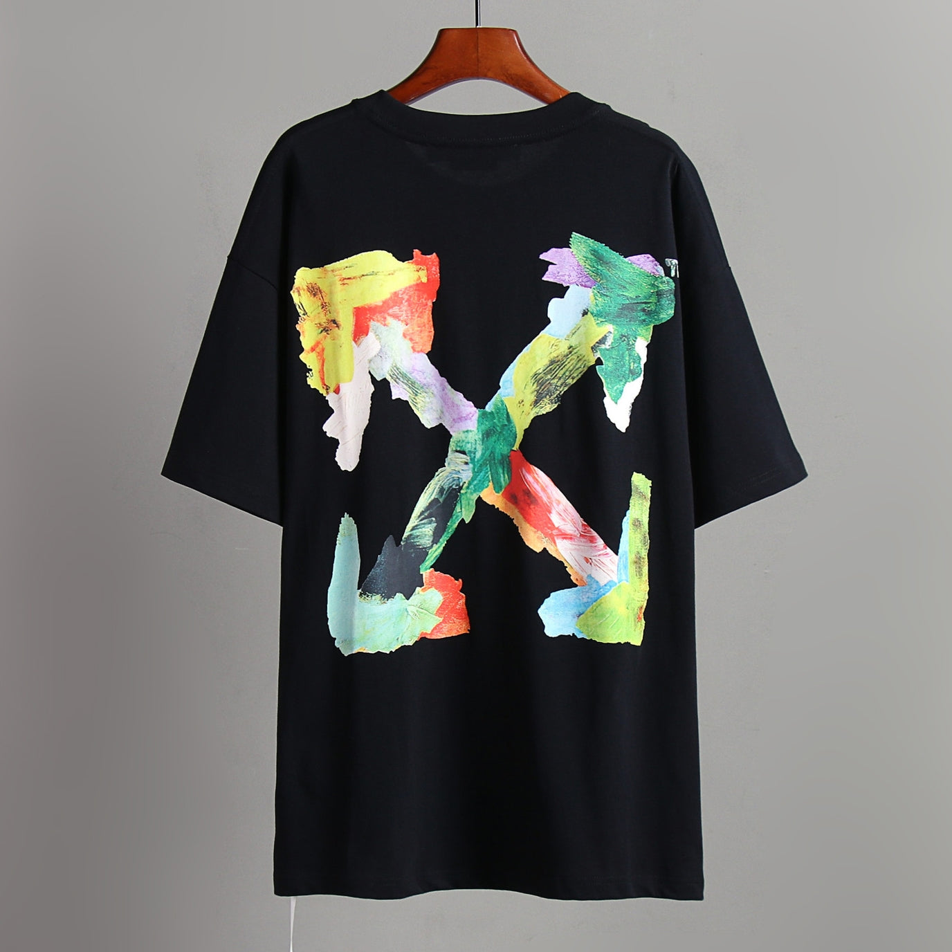 OFF-WHITEArrow Sign T-Shirt - Modern Essential