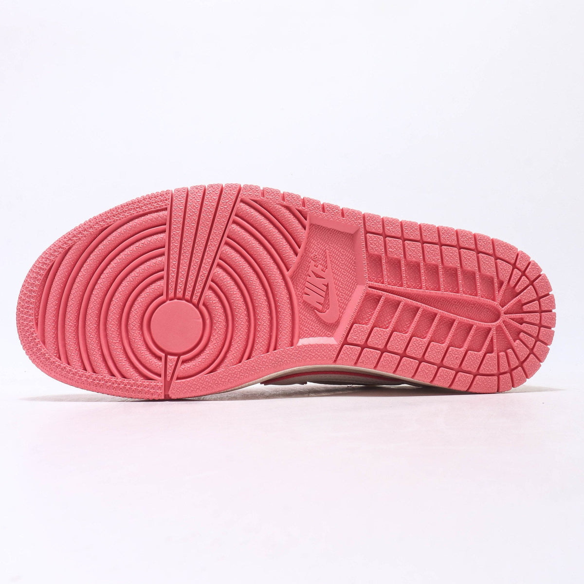 Air Jordan 1 Low " Labubu "Men's and Women's Styles