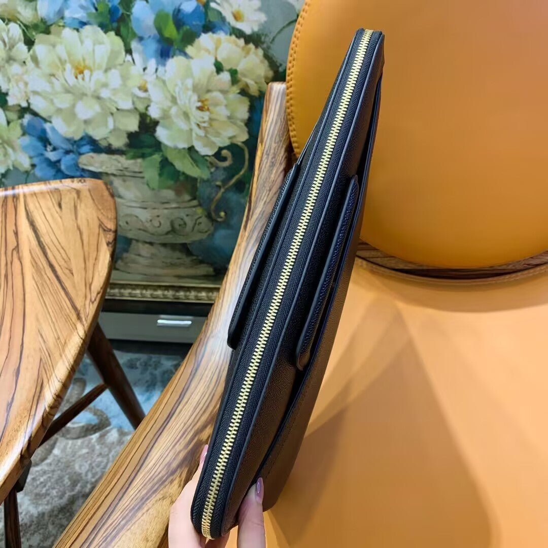 2025  Top-grade leather briefcase