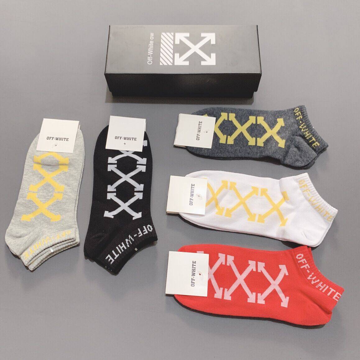 OFF-WHITEPure cotton low-cut socks