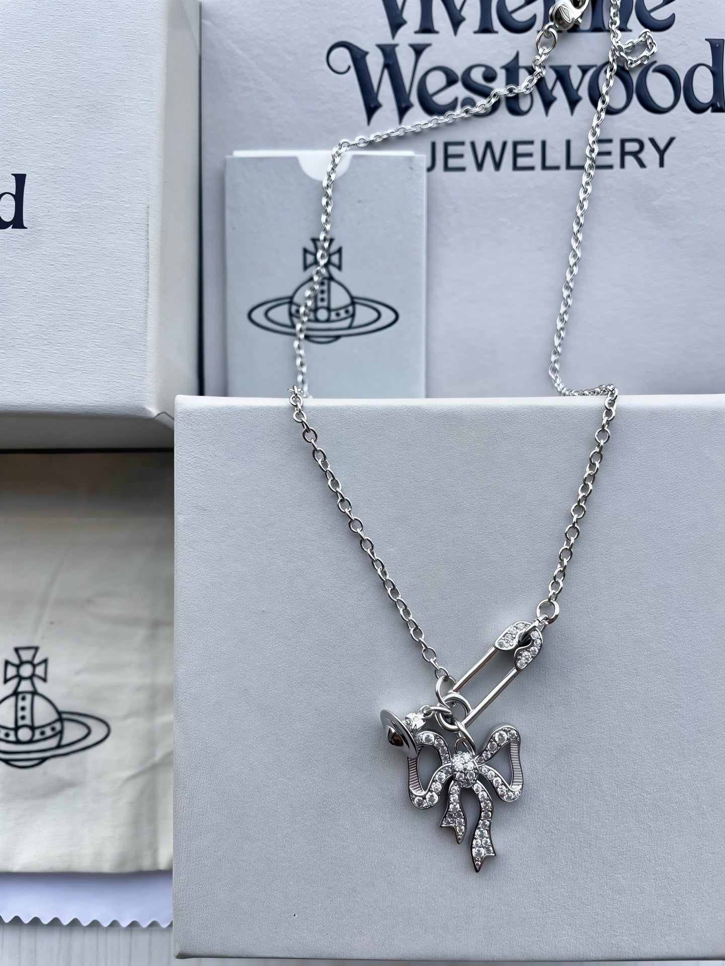 Vivienne Westwood Rhinestone Safety Pin Clavicle Chain