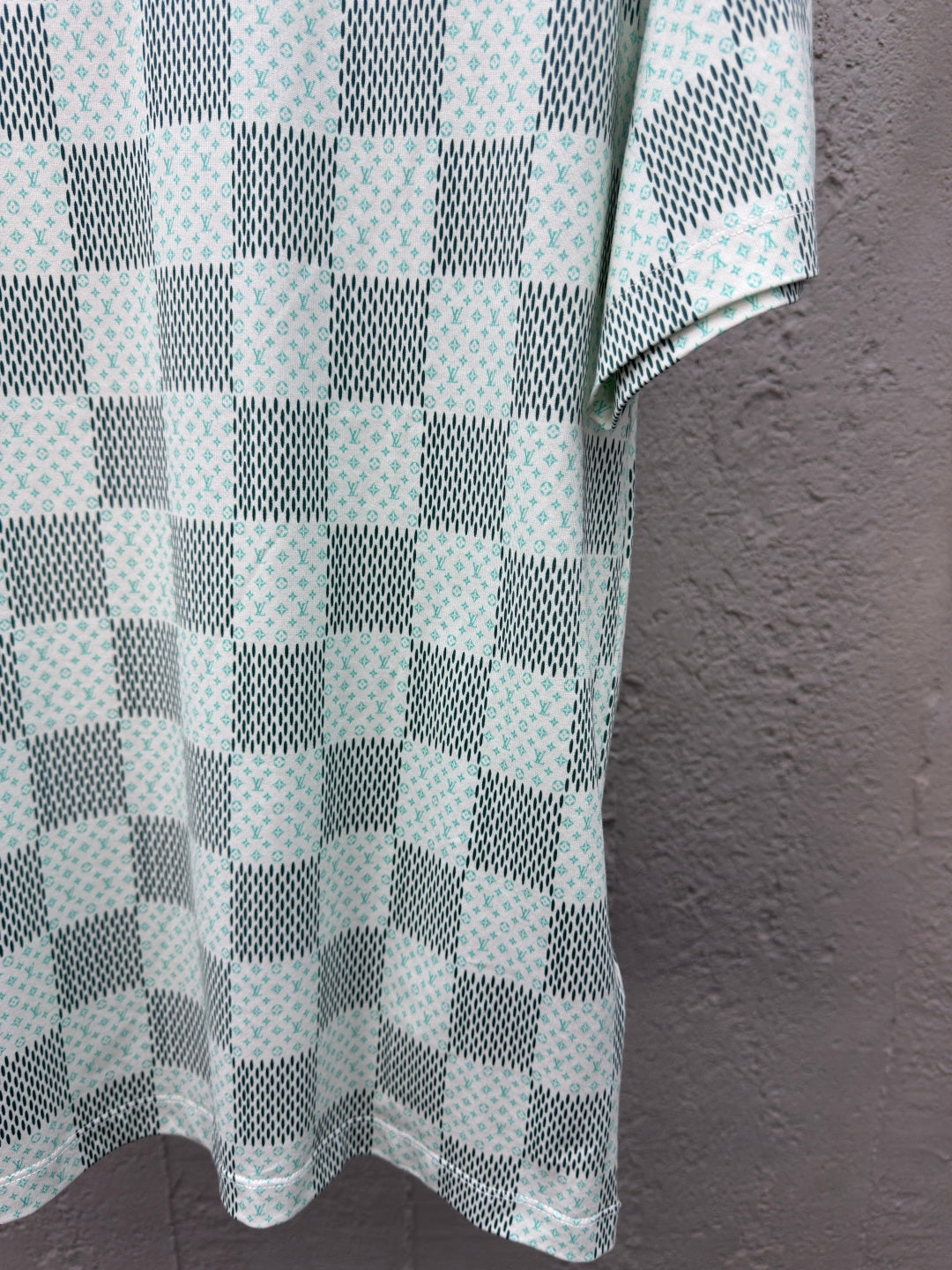LOUIS VUITTON Green Damier Print T-Shirt