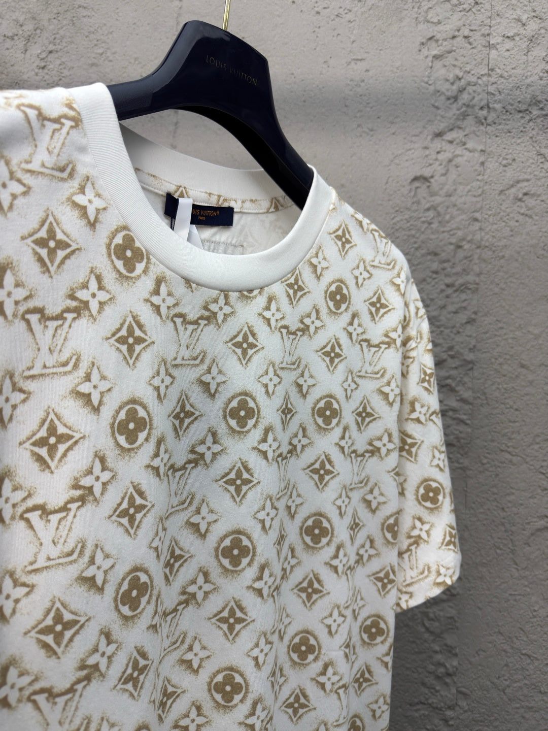 LOUIS VUITTON All-Over Print T-Shirt