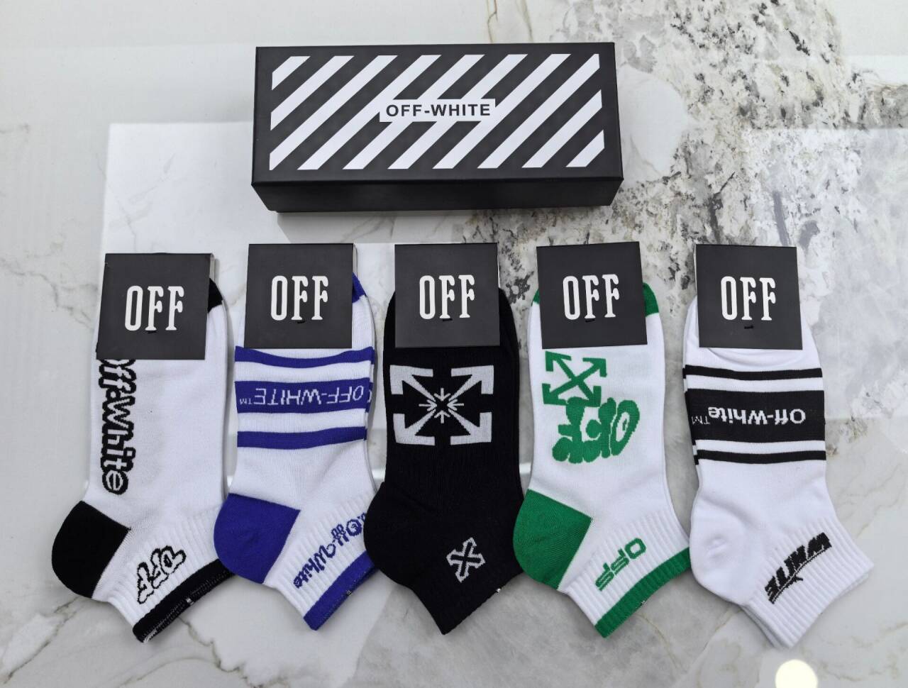 OFF-WHITEPure cotton low-cut socks