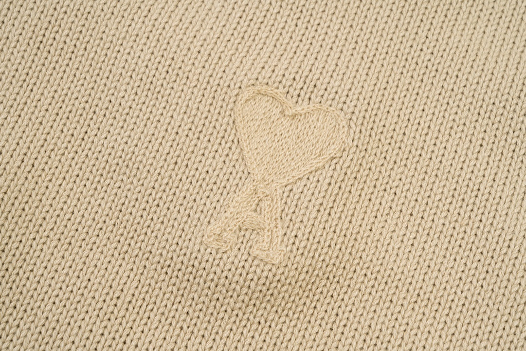 AMIPARIS Cotton & Wool Sweater - Premium Blend Knitwear