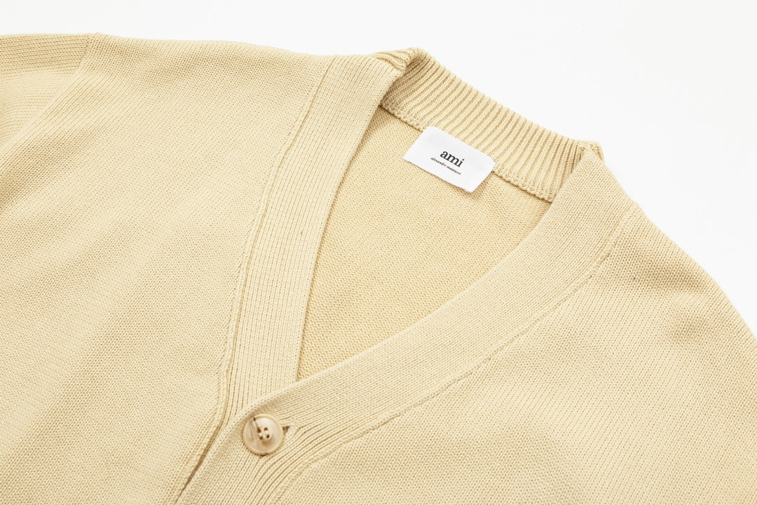 AMIPARIS Cotton & Wool Cardigan - Premium Blend Knitwear