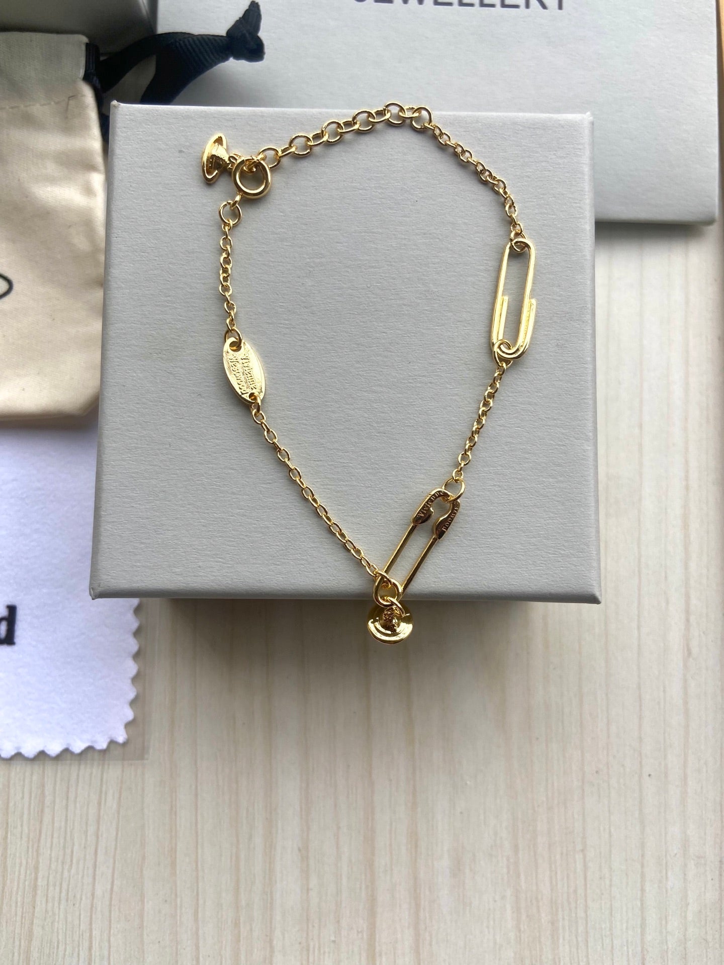 Vivienne Westwood Minimalist Safety Pin Bracelet