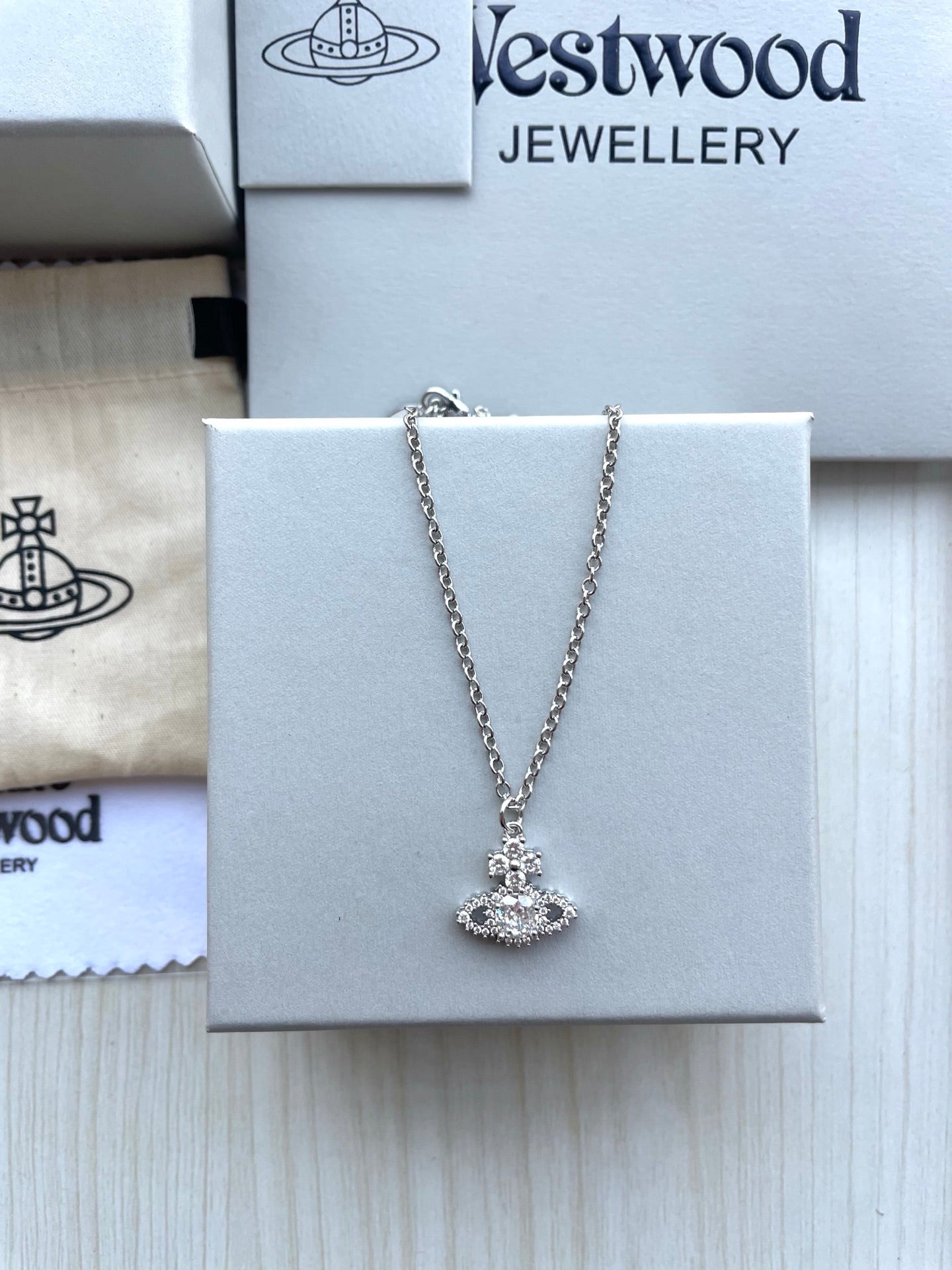 Vivienne Westwood Full-Crystal Collar Necklace