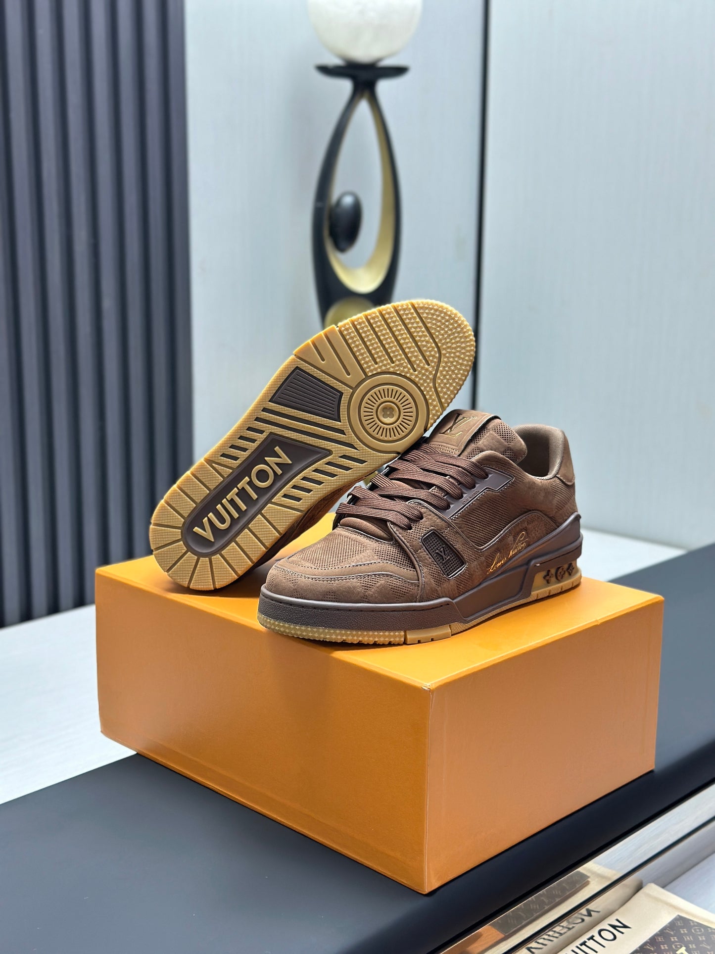 LV Unisex Basketball-Style Sneakers
