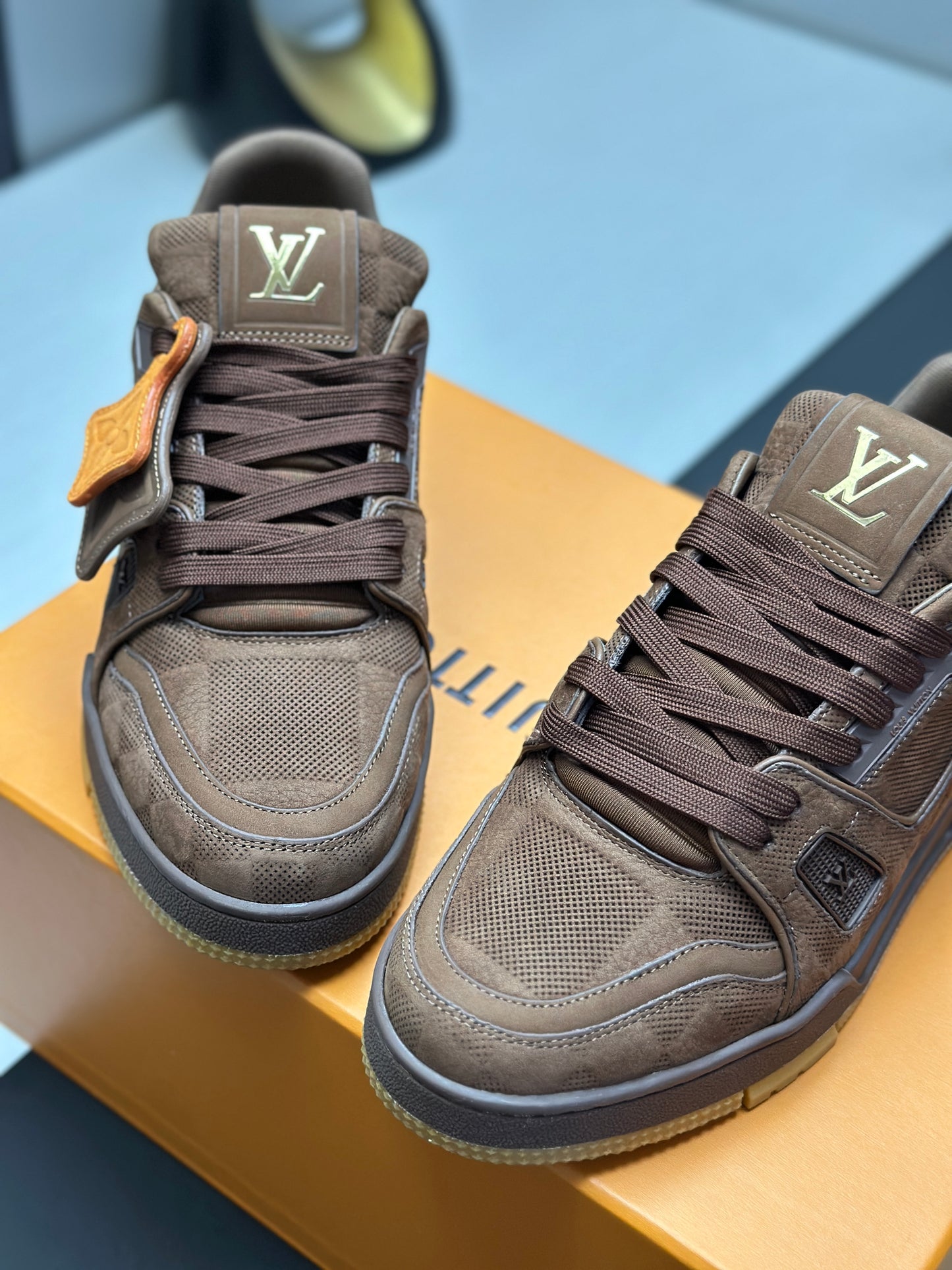 LV Unisex Basketball-Style Sneakers