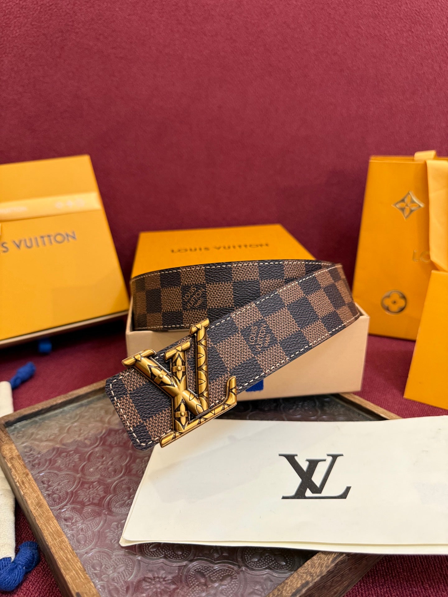 LOUIS VUITTON New Men's Brown Belt