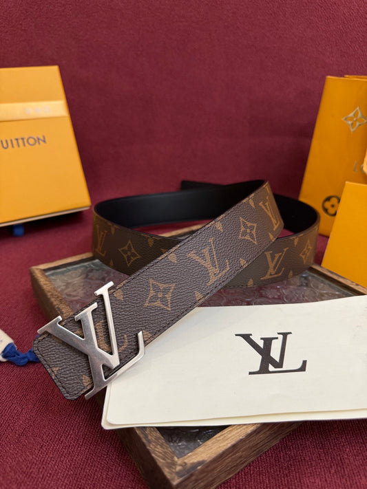 LOUIS VUITTON New Men's Brown Belt