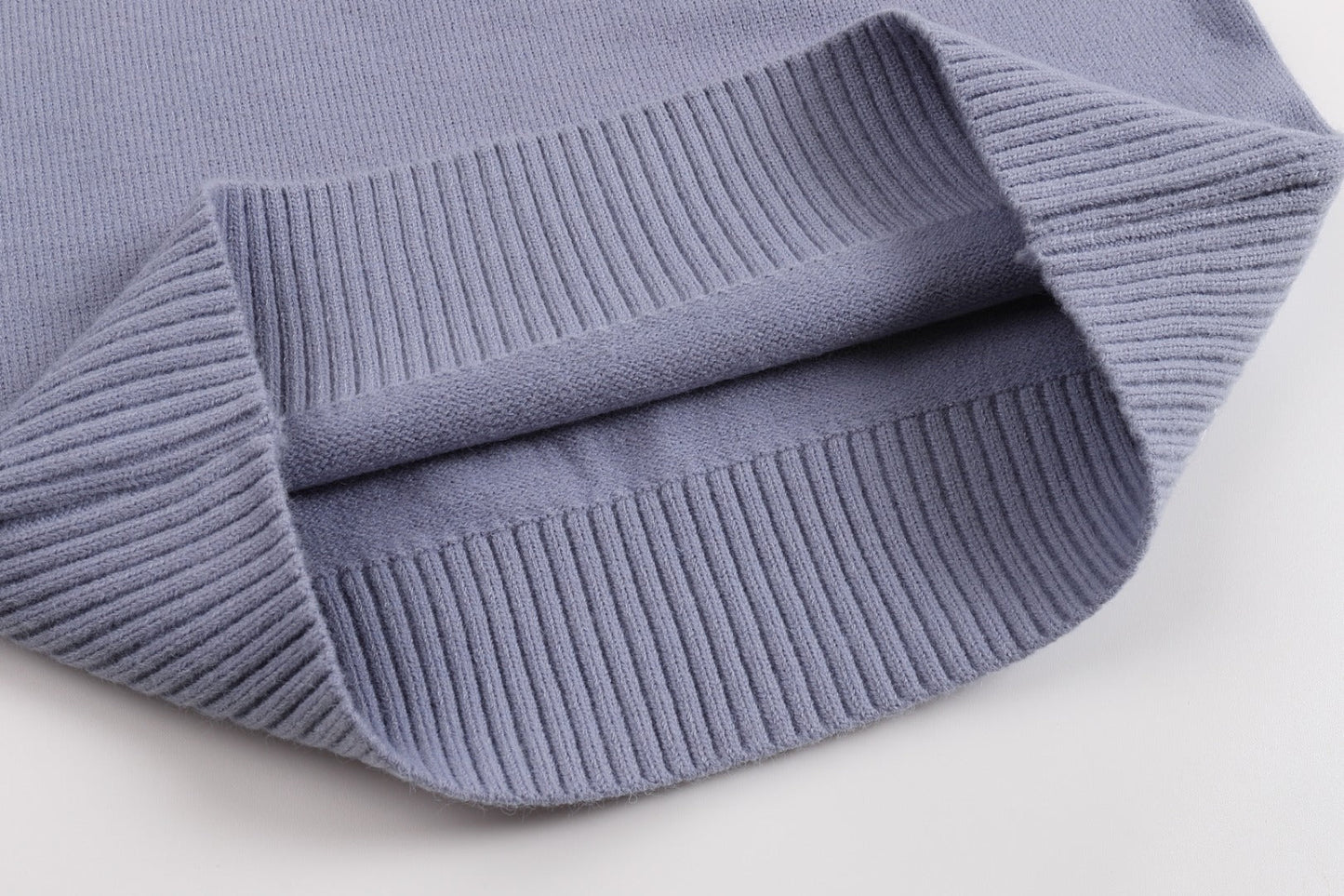 AMIPARIS Cotton & Wool Sweater - Premium Blend Knitwear