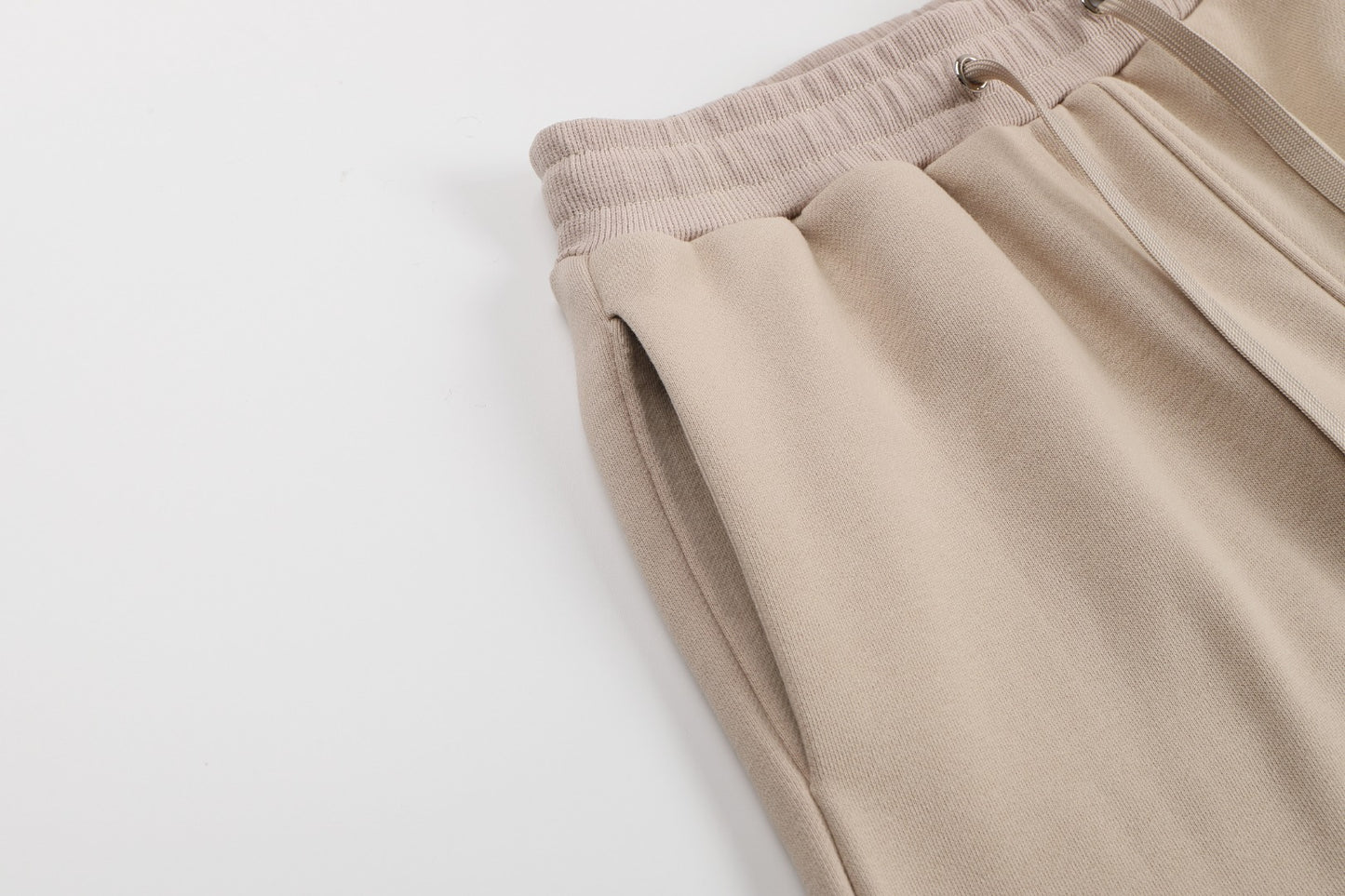 AMI PARIS Cotton Shorts - Premium Casual Streetwear