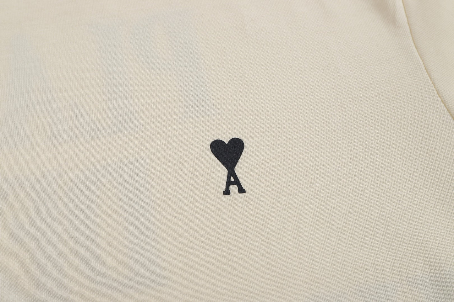 AMI PARIS Casual T-Shirt - Premium Cotton Blend