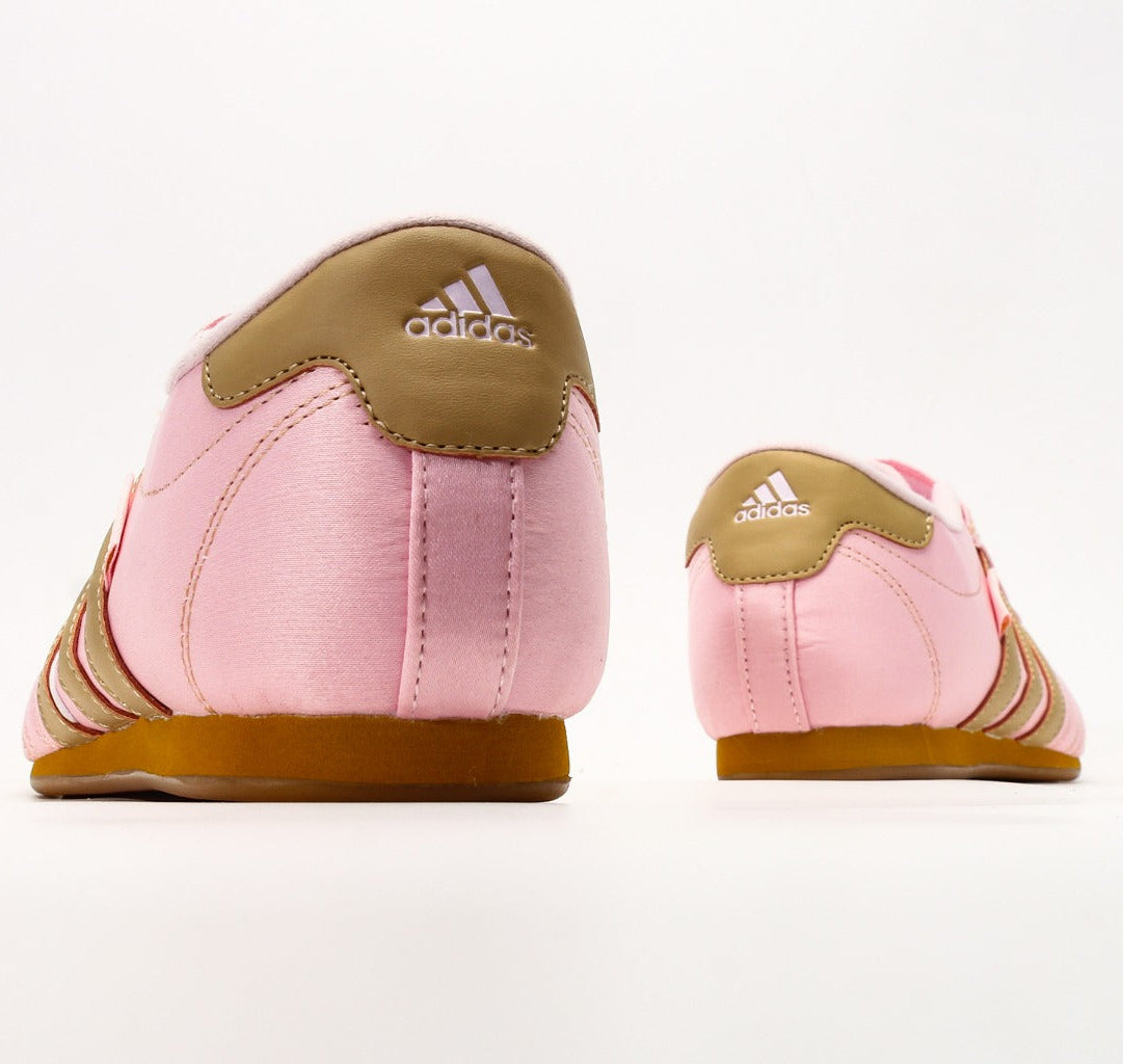 (WMNS) adidas  Originals Taekwondo pink
