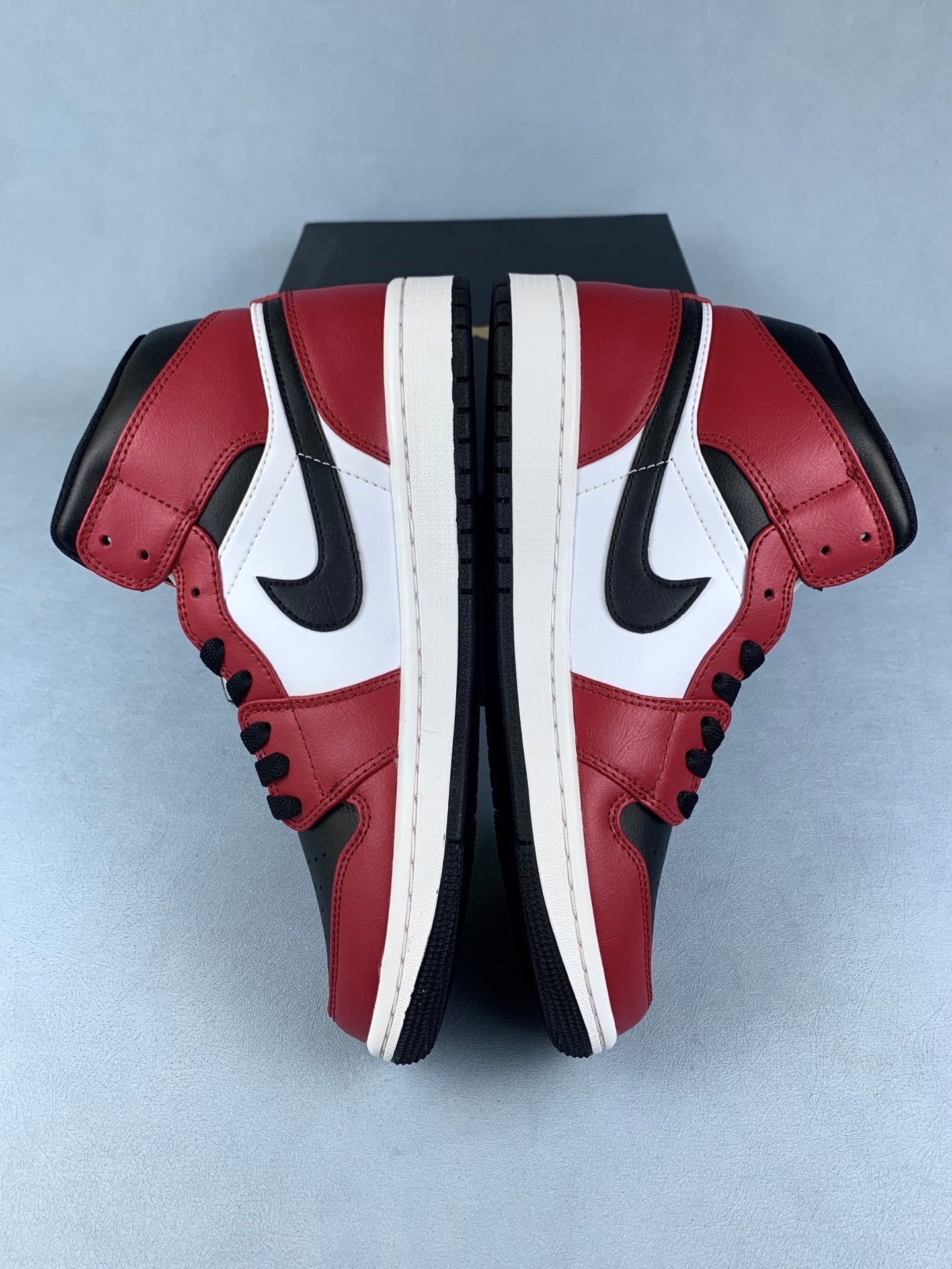 Air Jordan 1 Mid Men's Sneakers