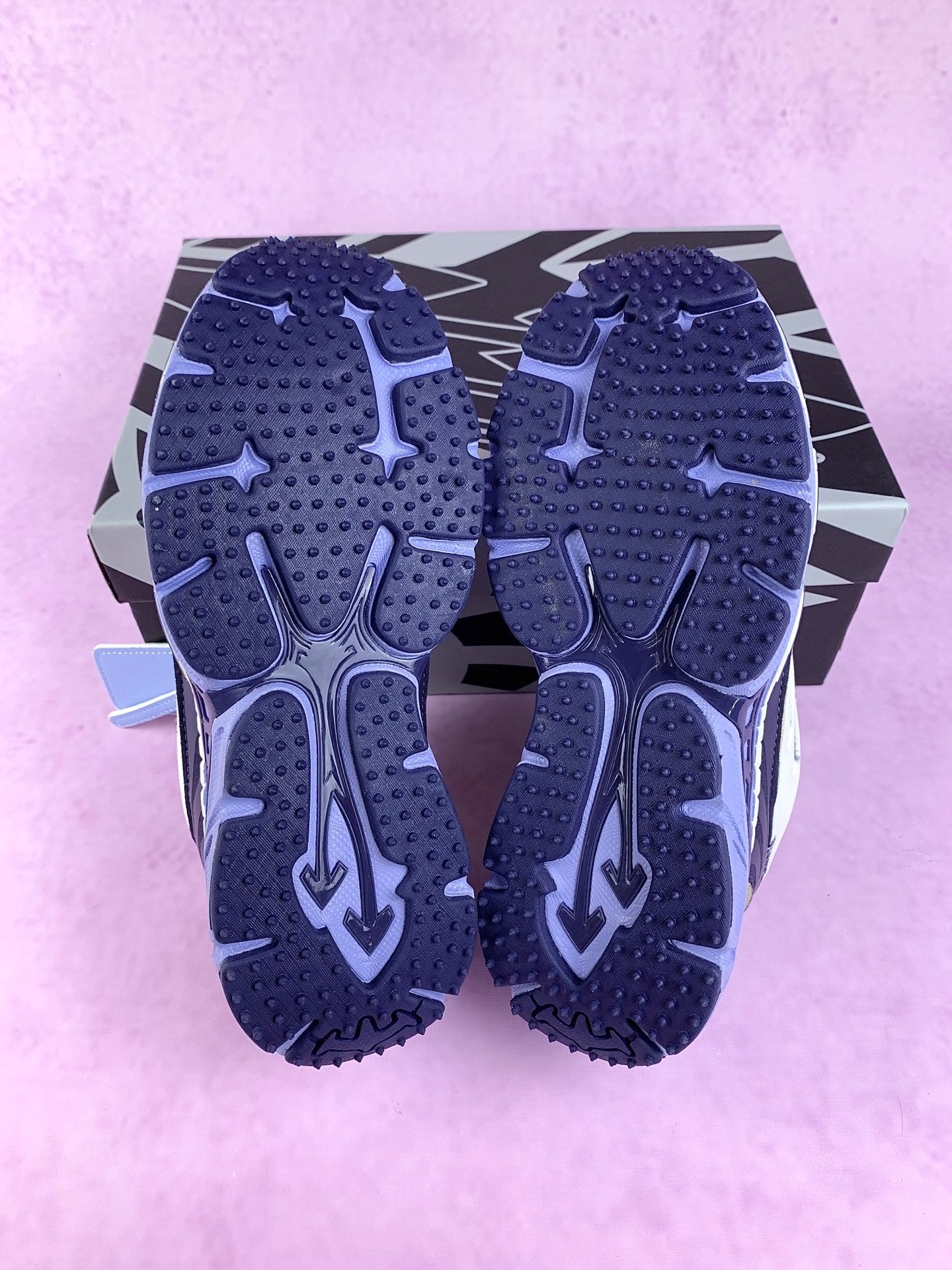 Off-White Navy Blue Arrow Sneakers