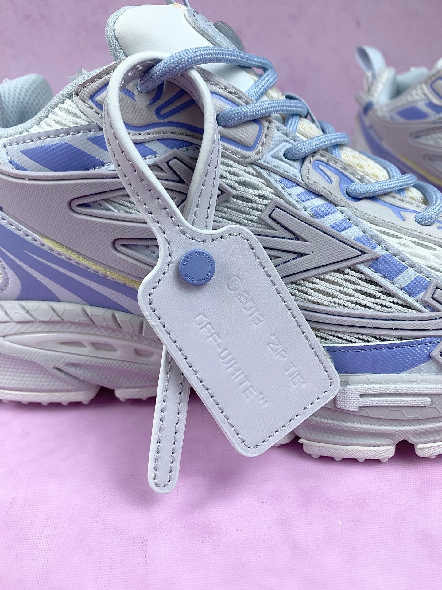 Off-White White and Blue Arrow Sneakers