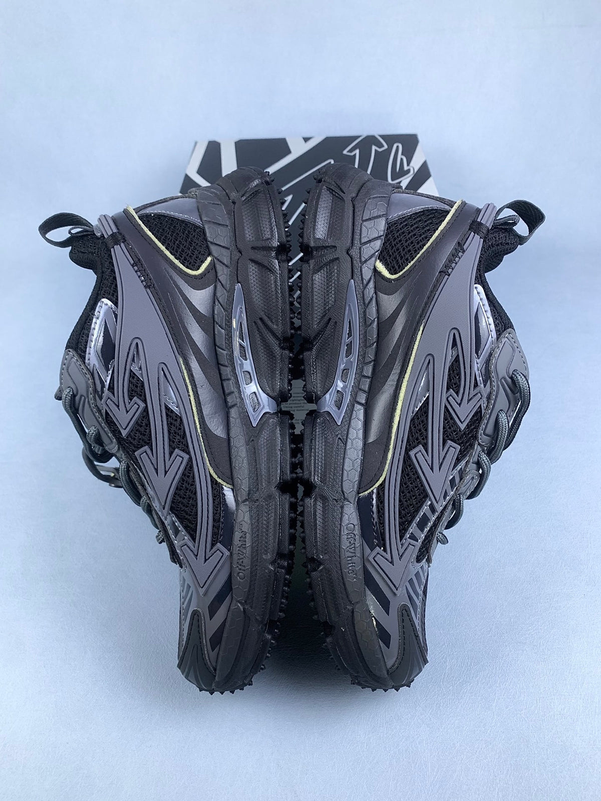Off-White Arrow Sneakers