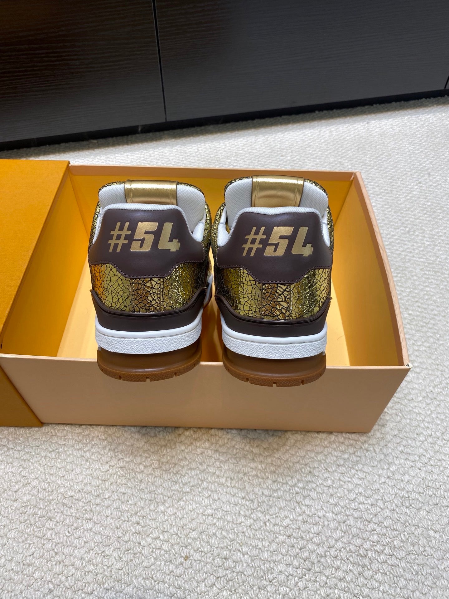 LV Unisex Runway-Style Sneakers