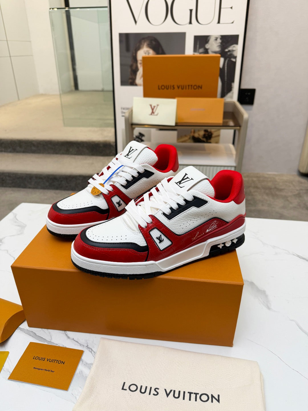 LV Unisex Sneakers