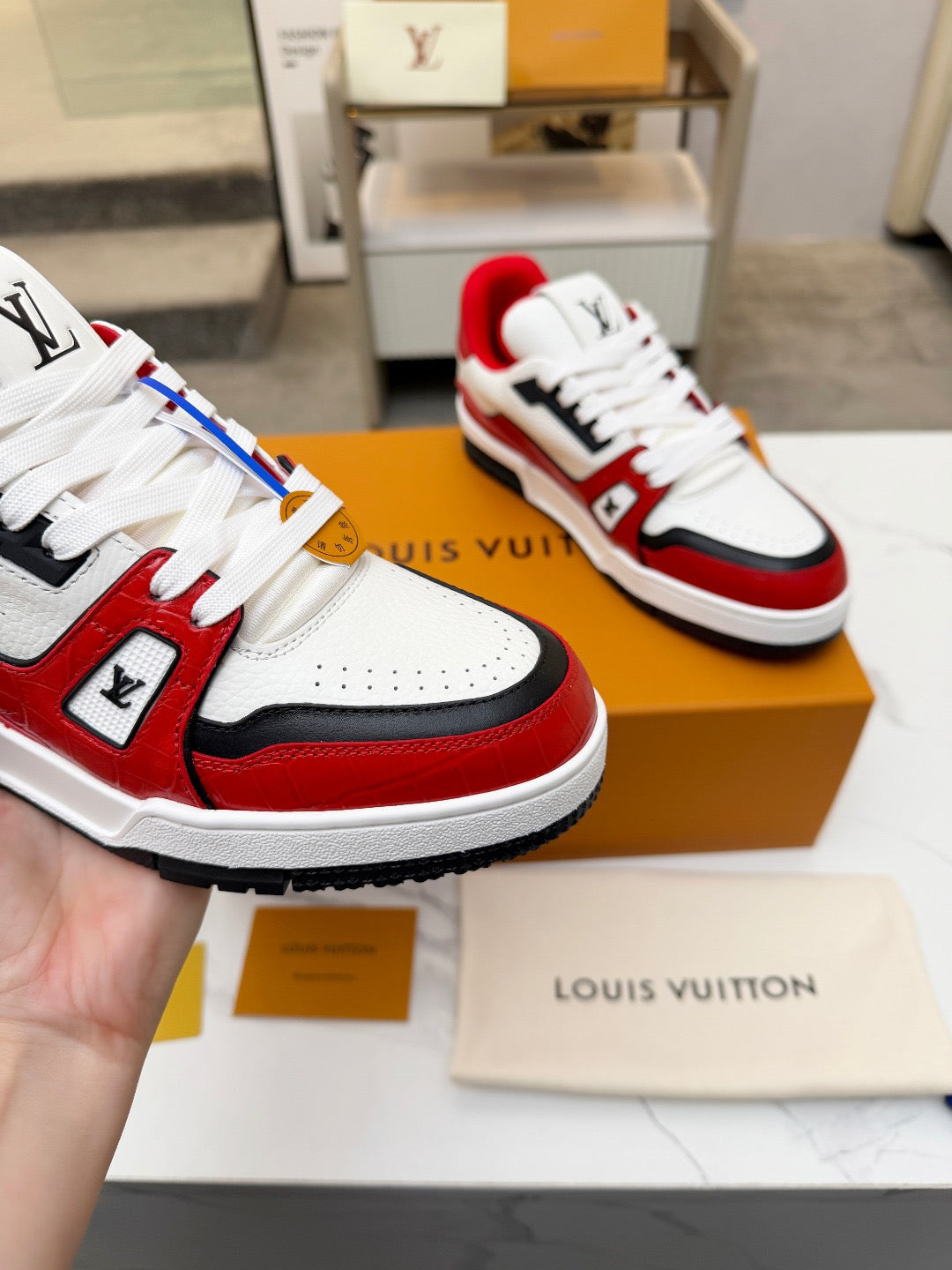 LV Unisex Sneakers