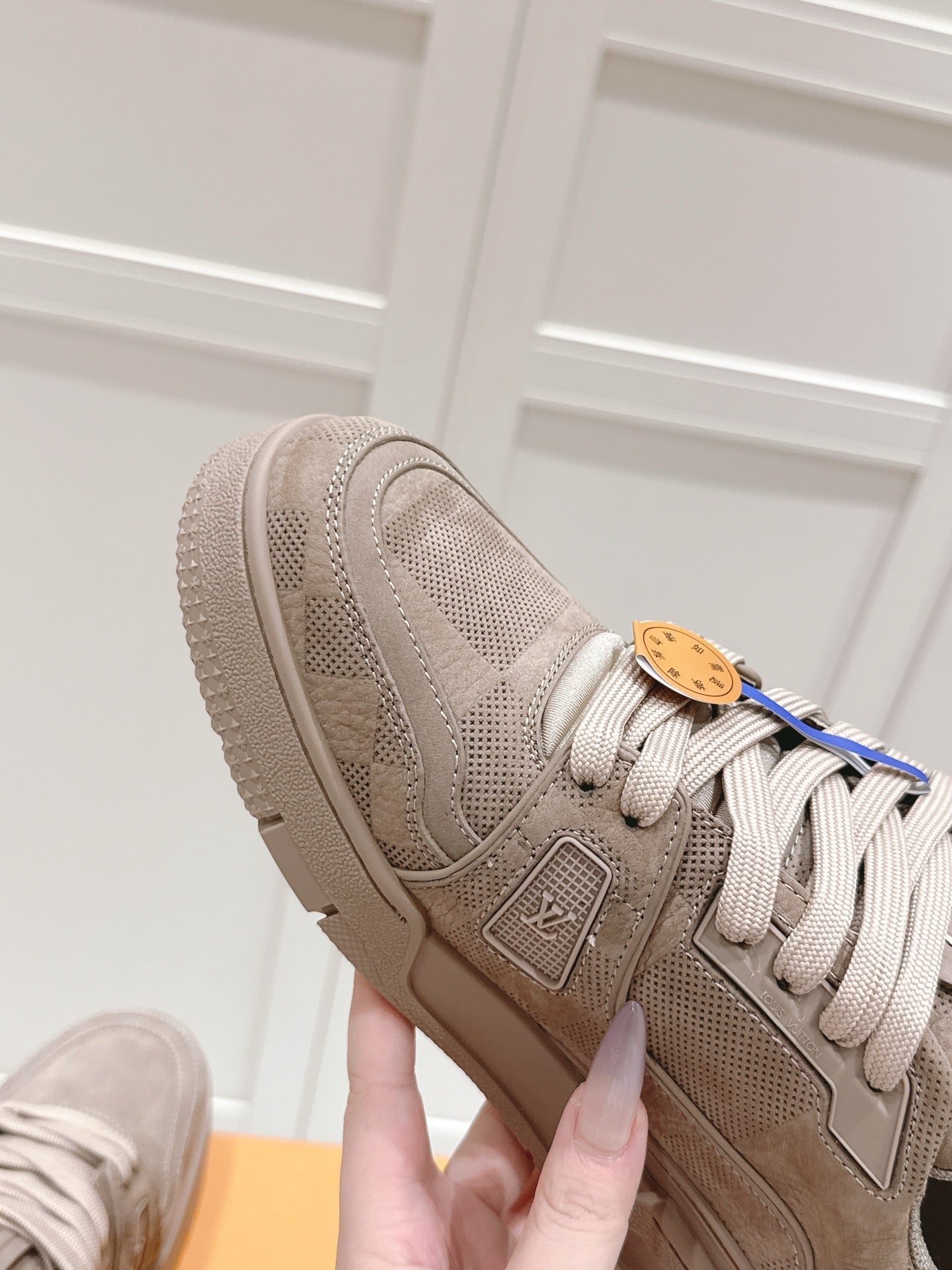 LV Unisex Basketball-Style Sneakers