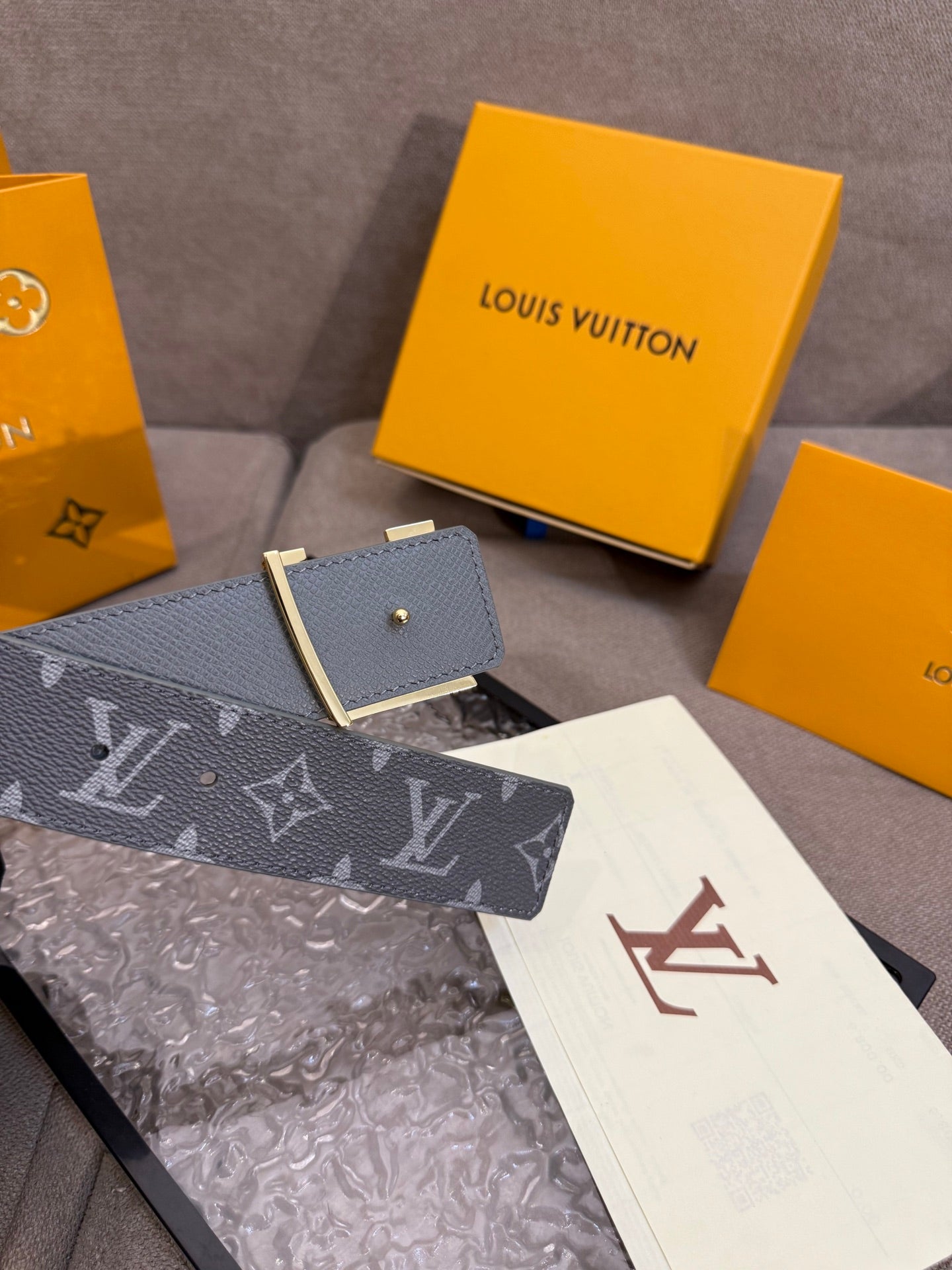 New Louis Vuitton Men's Belt
