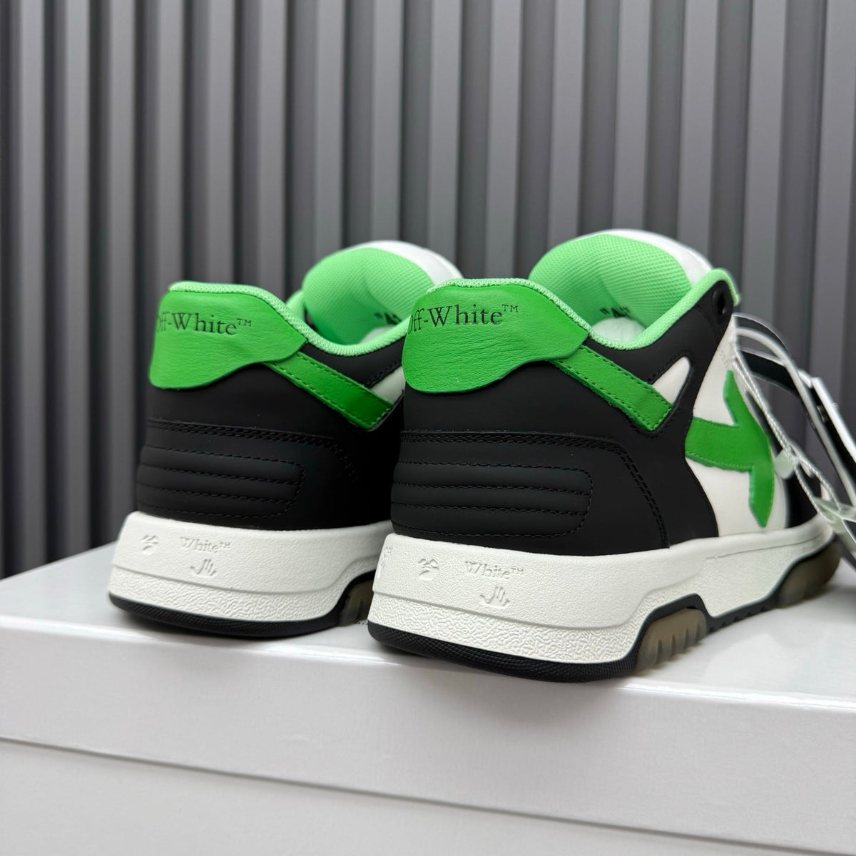 OFF-WHITE  Arrow Sneakers